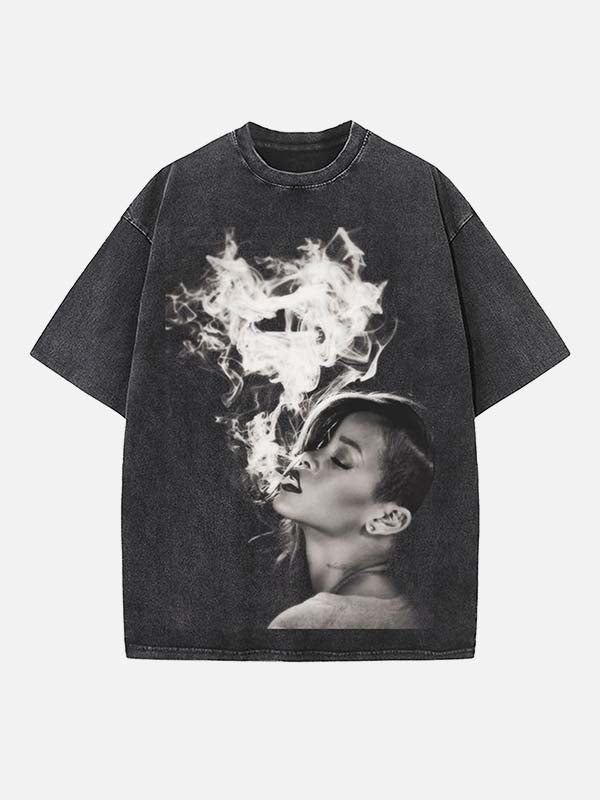 Mystic Smoke Design Vintage T-Shirt
