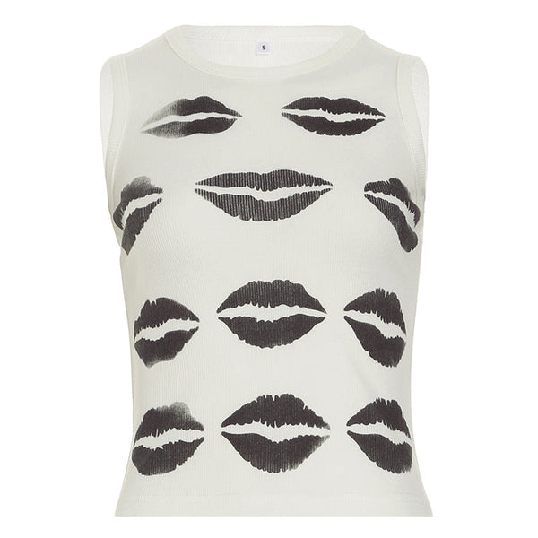 Crewneck ribbed lips print contrast crop top