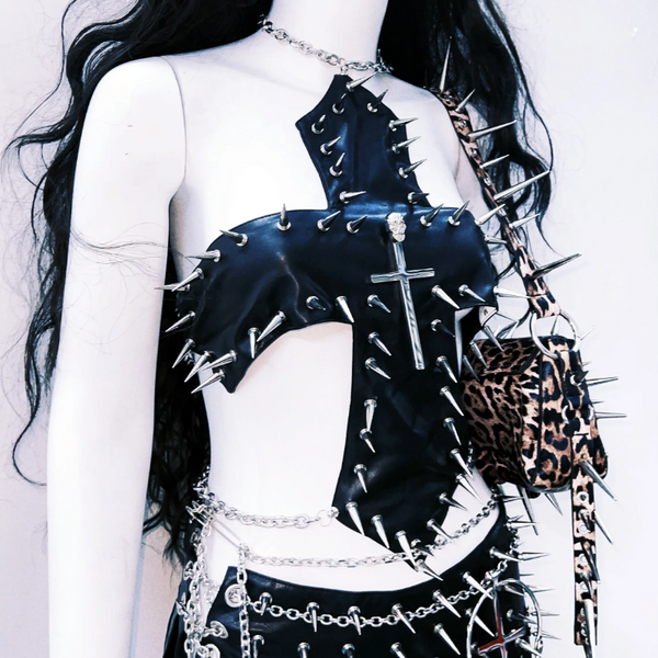 Cross applique metal chain hollow out top