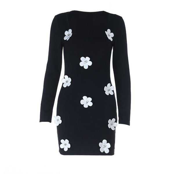 Long sleeve u neck flower applique mini dress
