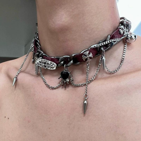 Rivet heart decor PU leather choker necklace