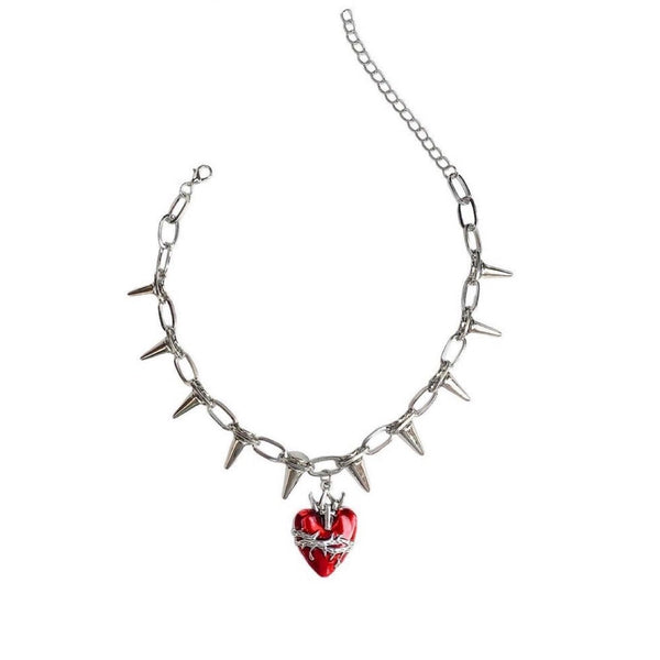 Rivet metal chain heart pendant necklace