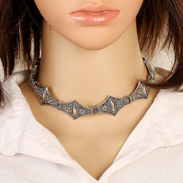 Flower metal chain adjustable choker necklace