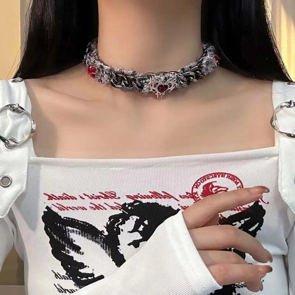 Red heart raw hem choker necklace