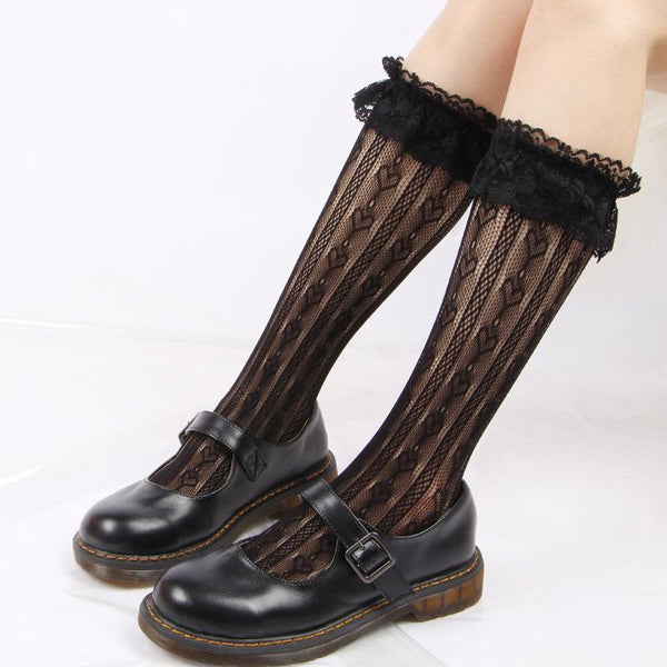 Lace hem heart pattern knee high socks