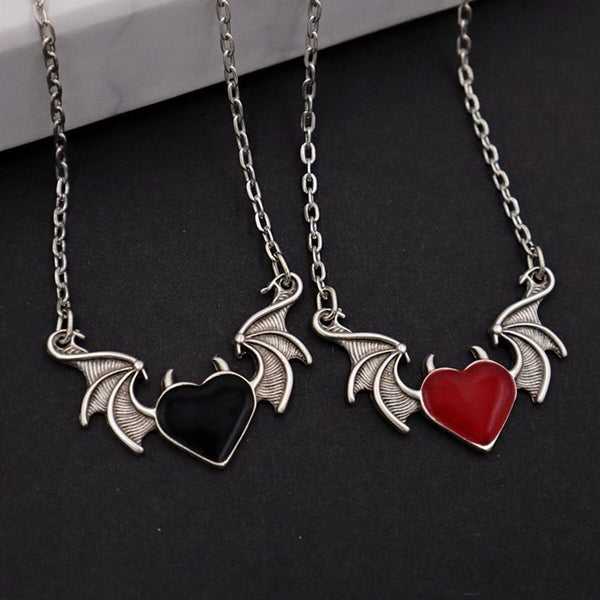 Heart pendant contrast chain necklace