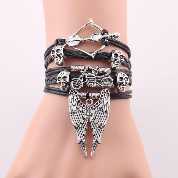 Skull pendant layered contrast bracelet